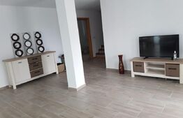 Casa individuala cu 6 dormitoare- 5 ari de teren- Beclean