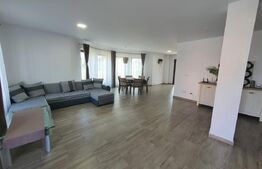 Casa individuala cu 6 dormitoare- 5 ari de teren- Beclean