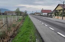 Teren INTRAVILAN 8 ari,  17KM de Bistrita