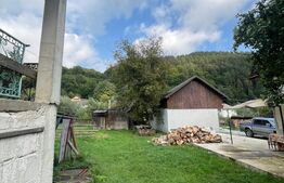 Casa de vanza in  comuna Anies