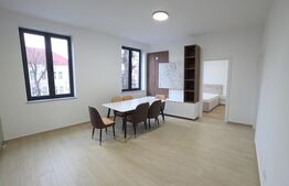 Apartament de 3 camere, ultracentral, Bulevardul Republicii
