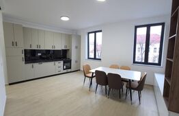 Apartament de 3 camere, ultracentral, Bulevardul Republicii