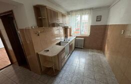 Apartament 2 camere, decomandat 55 mp, BULEVARDUL 1 DECEMBRIE 