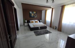 Casa/Pensiune,310mp,zona Jelnei,2800 mp teren,Lac de pesti,ideala pt investitie