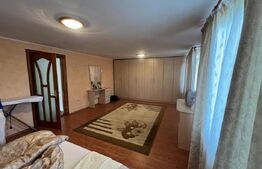 Casa de Vanzare, la podul jelnei ,cca 220mp.