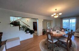 Casa de Vanzare, la podul jelnei ,cca 220mp.