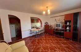 Casa de Vanzare, la podul jelnei ,cca 220mp.