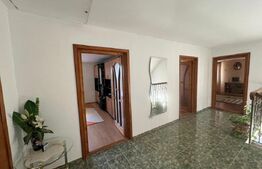 Casa de Vanzare, la podul jelnei ,cca 220mp.