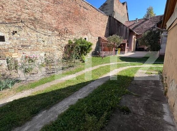 Casa de vânzare 2 camere Central - 159068CV | BLITZ Bistriţa | Poza1