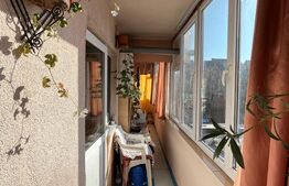 Apartament 2 camere, decomandat, ETAJ 2 INDEPENDENTEI