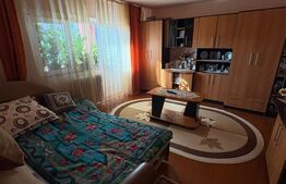 Apartament 2 camere, decomandat, ETAJ 2 INDEPENDENTEI