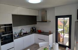 Casa individuala, teren 940mp,140mp utili, zona Unirea