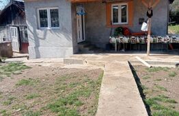 Casa spatioasa in  Sânmihaiu de Câmpie