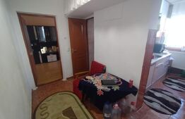 Apartament 3 camere,49mp,etaj 3,balcon,parcare,Beclean