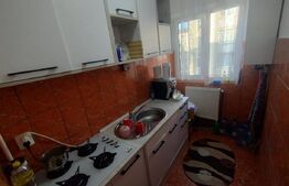 Apartament 3 camere,49mp,etaj 3,balcon,parcare,Beclean