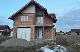 Casa zona rezidentiala, 200mp, Beclean