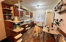 Apartament 3 camere - 68 mp - etaj intermediar, zona Andrei Muresanu