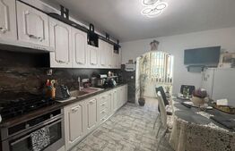 Apartament 2 camere decomandat etaj 1