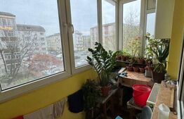 Apartament 3 camere, decomandat, etaj 2, bloc reabilitat zona Independentei