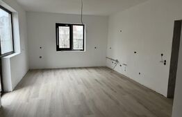 Casa spațioasă, teren 984 mp, parțial finisată situată in zona rezidențială