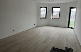 Casa spațioasă, teren 984 mp, parțial finisată situată in zona rezidențială