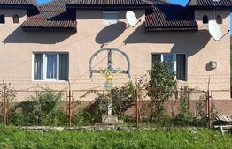 Casa 4 camere, 180 mp, 2400mp teren, zona Orheiu Bistritei