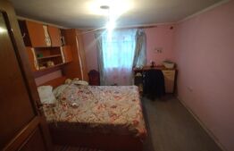 Casa cu 4 camere, 90 mp utili, 6300 mp teren, zona Mijloceni Bargaului