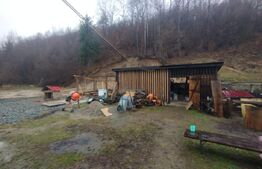 Casa 2 nivele, 6 camere, 150 mp utili, teren 3300 mp, zona Mijloceni Bargaului