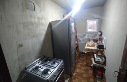 Casa 2 nivele, 6 camere, 150 mp utili, teren 3300 mp, zona Mijloceni Bargaului