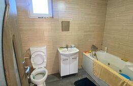 Casa de vanzare Livezile cu 5 arii de teren.