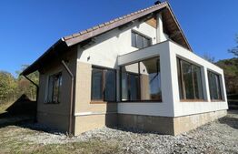 Oportunitate unică de investiție! Casă/pensiune de lux, la doar 9 km de Bistrița