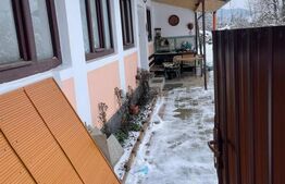 Casa de Vanzare in Teaca de 3 camere cu 12 arii teren 