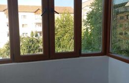 Apartament 3 camere, 70 mp, etaj 3, zona centrala