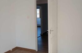 Apartament 3 camere, 70 mp, etaj 3, zona centrala