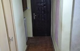 Garsoniera de vanzare, 30 mp, etaj 3, zona Privighetorilor 