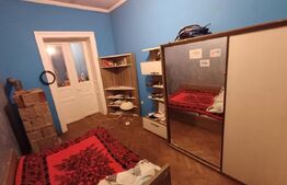  Casa 6 camere, Piata Centrala ,Monument istoric