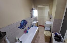  Casa 6 camere, Piata Centrala ,Monument istoric