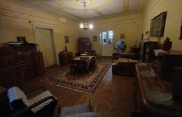  Casa 6 camere, Piata Centrala ,Monument istoric