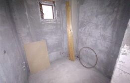 Cabana Băile Figa,90mp utili,182mp teren,semifinisata 