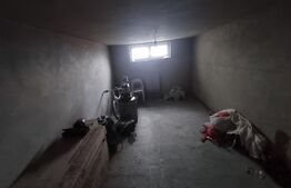 Casa cu 6 camere, 420 mp + 10 arii teren, 