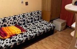 Apartament 3 camere 67 mp, etaj 3, zona Han