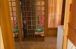 Apartament 3 camere 67 mp, etaj 3, zona Han