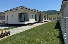 Casă 3 dormitoare, 120 mp utili, 500 mp teren - zona Unirea