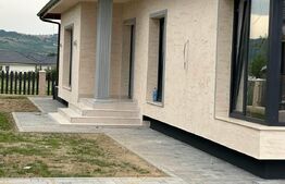 Casă 3 dormitoare, 120 mp utili, 500 mp teren - zona Unirea