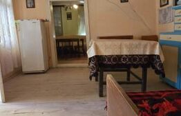 Casa de vanzare, 3 camere, 122 mp utili, in comuna Matei  +40 ari teren 