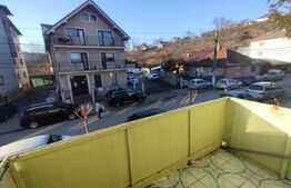 Apartament 3 camere,60 mp,etaj 1,parcare,garaj,zona centrala oras Nasaud