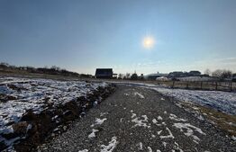 Teren intravilan de vanzare, 550 mp, zona Leoni