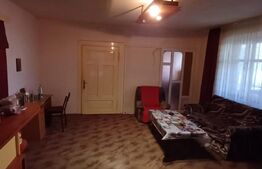 Exclusivitate!!  Casa  5 camere, 200 mp, zona-centrala-strada  1 Decembrie 