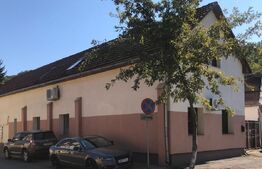 Casa de vânzare, cu 4 camere, 190 mp, zona Codrișor, Bistrița