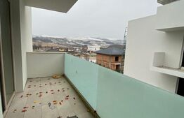 Apartament cu 3 camere, etajul 1